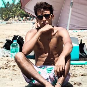 Meet your Posher, Jose